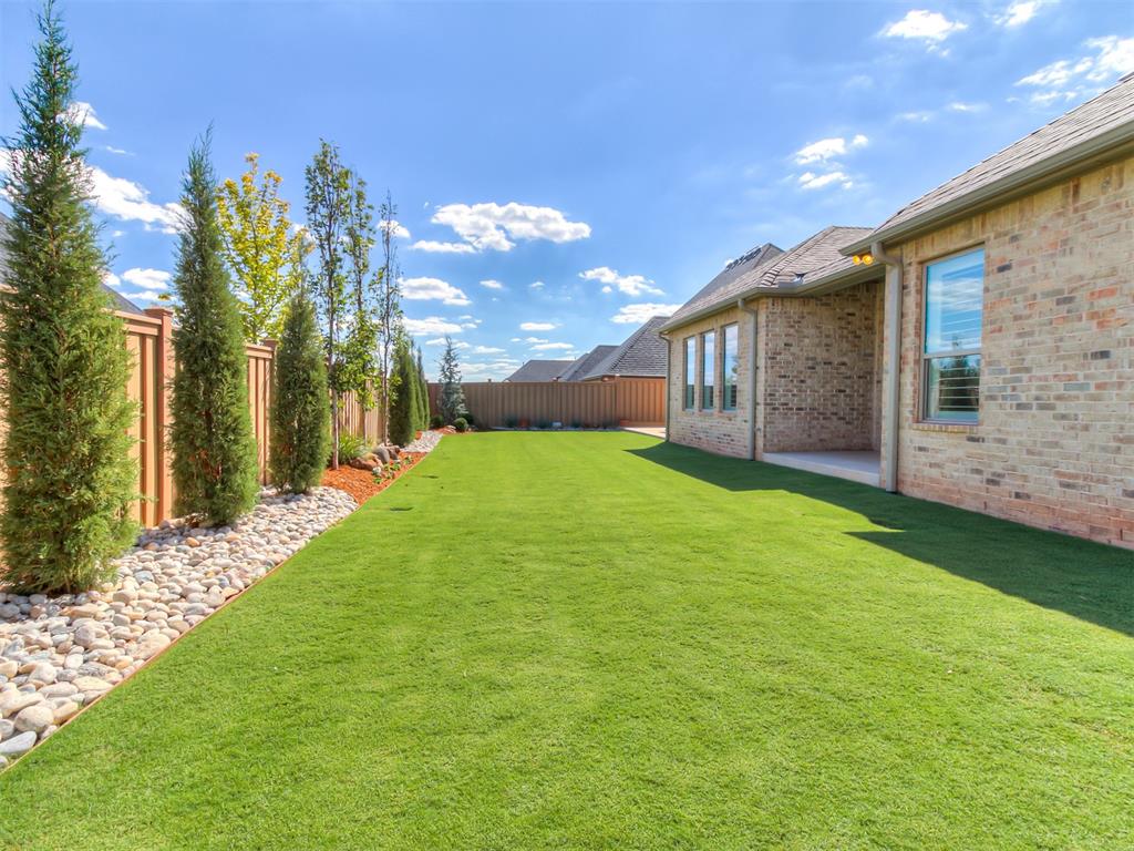 2908 Wood Thrush Way