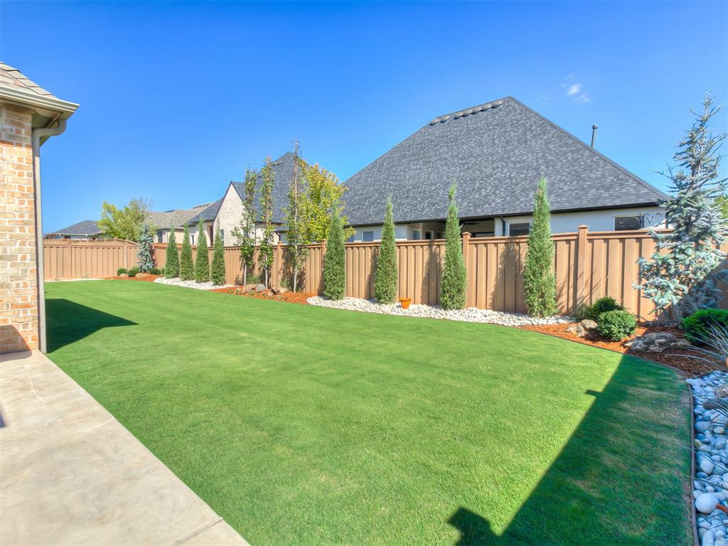 2908 Wood Thrush Way