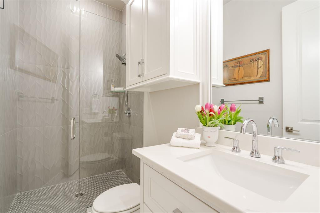 2908 Wood Thrush Way