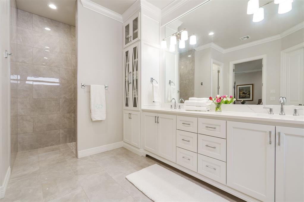 2908 Wood Thrush Way