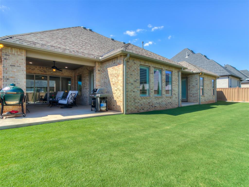 2908 Wood Thrush Way