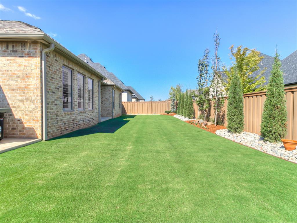 2908 Wood Thrush Way