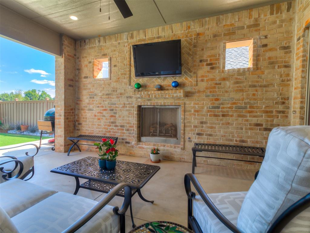 2908 Wood Thrush Way