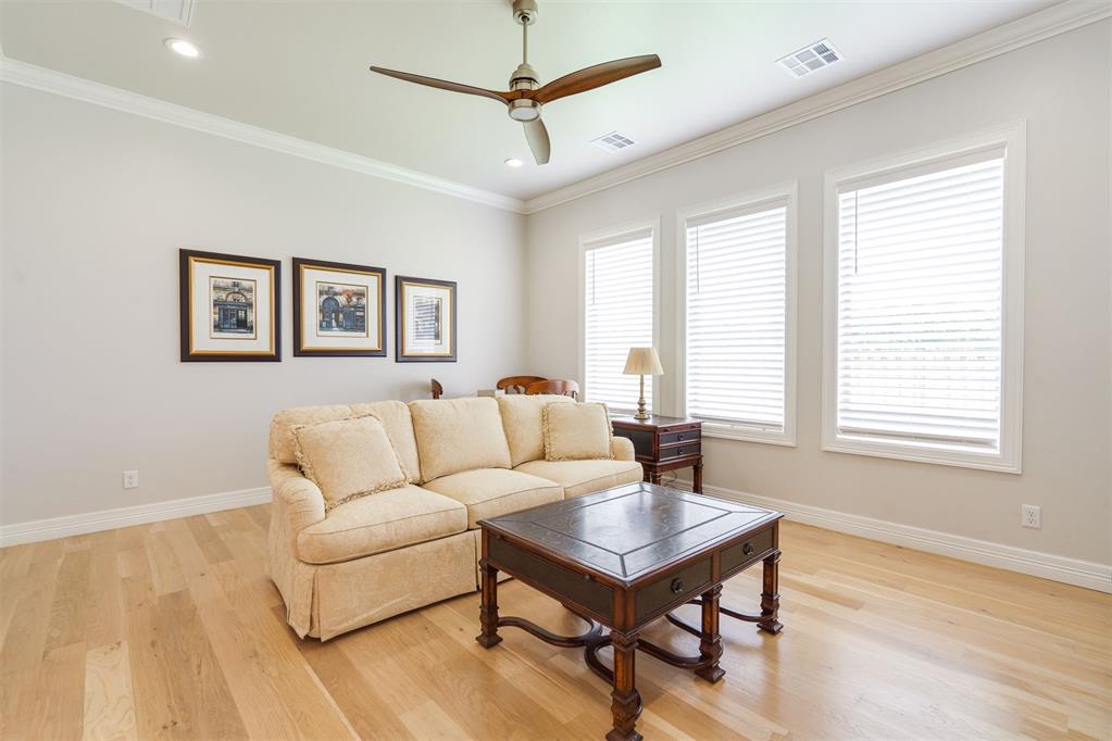 2908 Wood Thrush Way