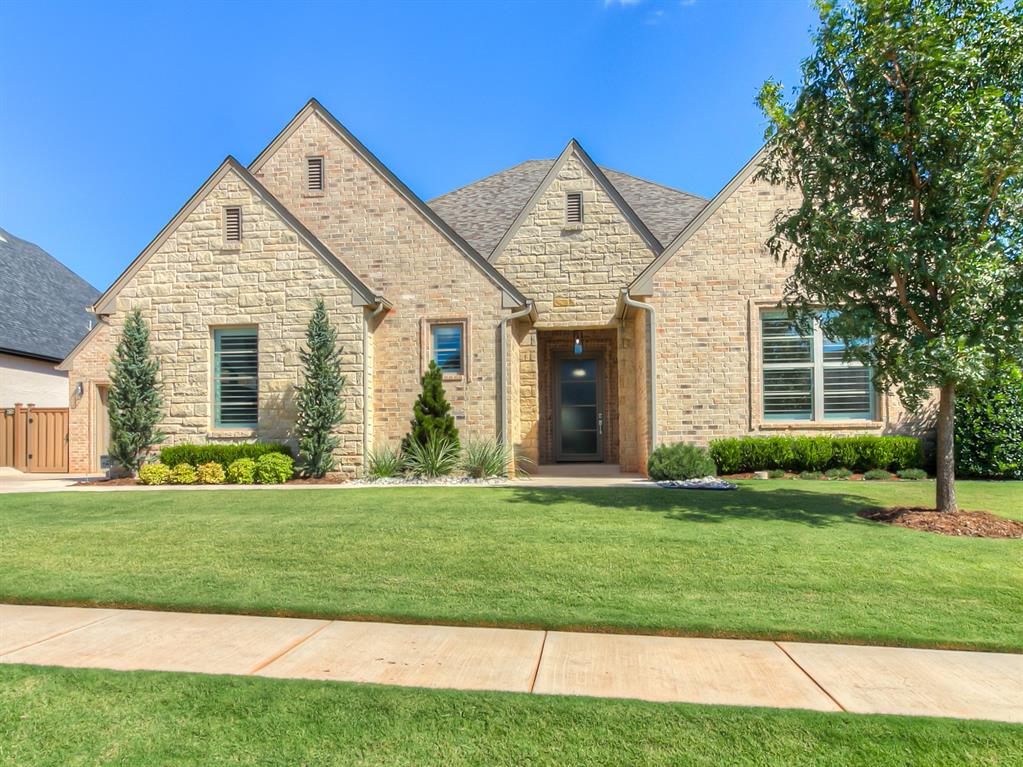 2908 Wood Thrush Way