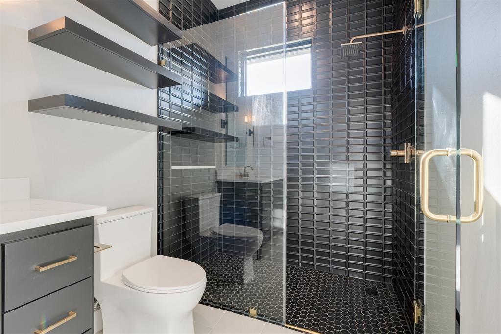 15604 Waterstone Way