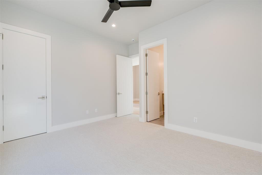 15604 Waterstone Way