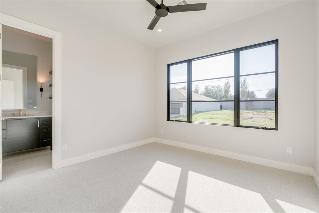 15604 Waterstone Way