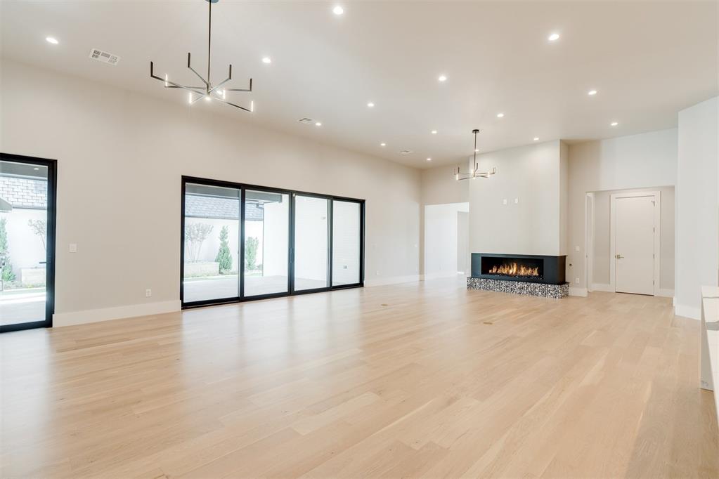 15604 Waterstone Way