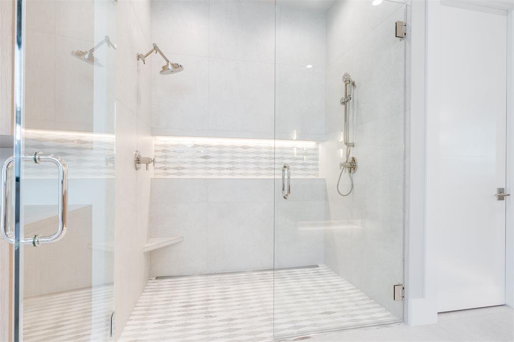 15604 Waterstone Way