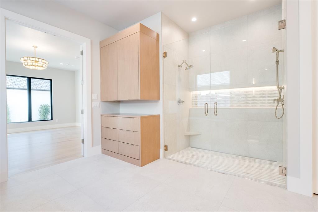 15604 Waterstone Way