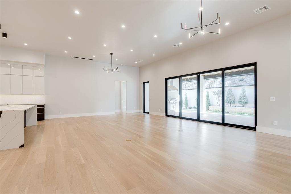 15604 Waterstone Way