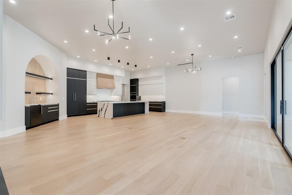 15604 Waterstone Way