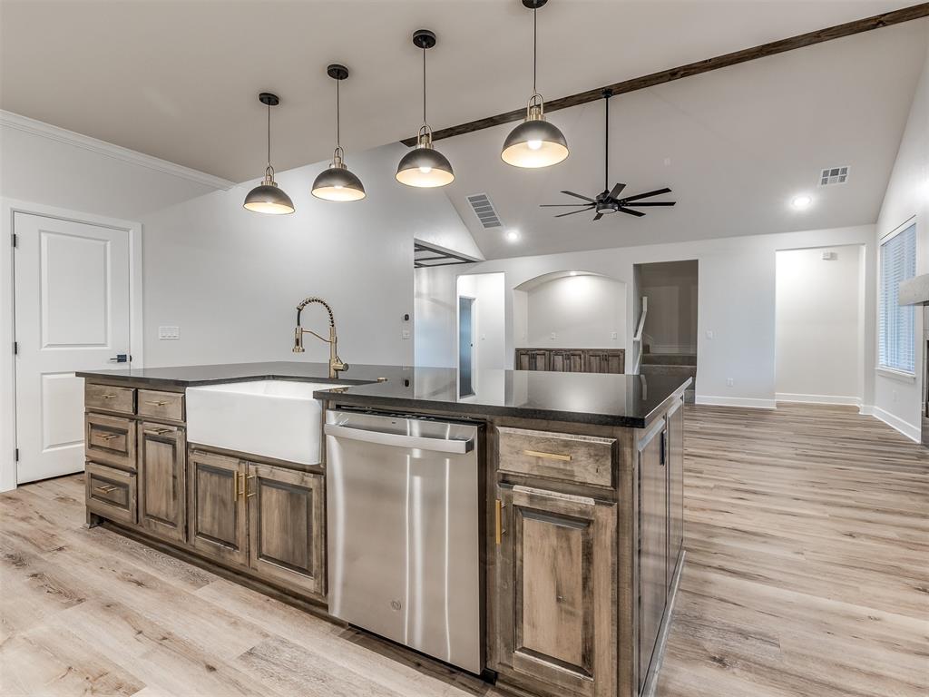 8103 Buffalo Ridge