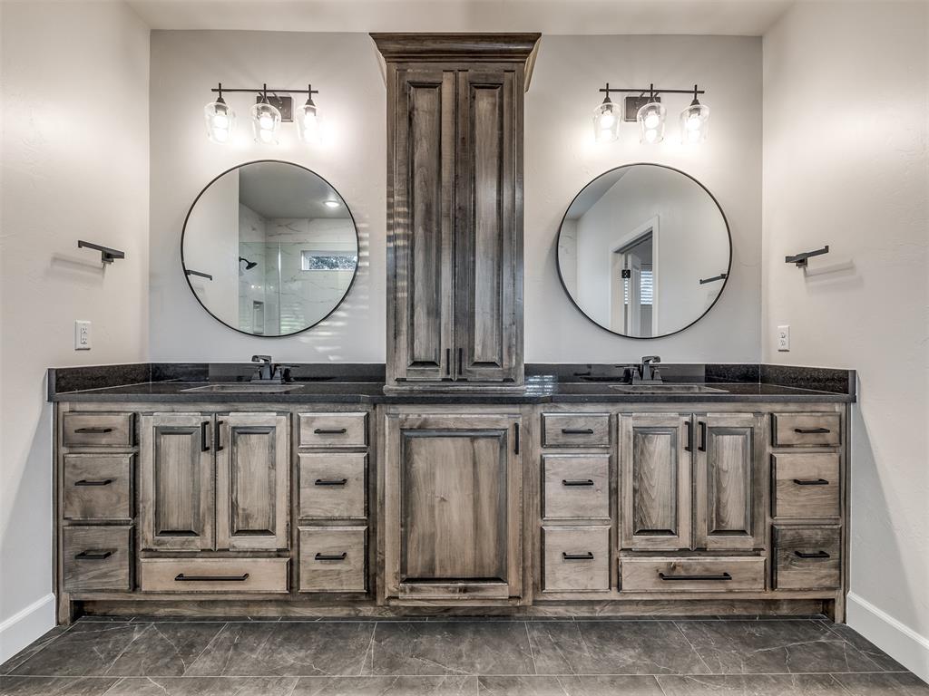 8103 Buffalo Ridge