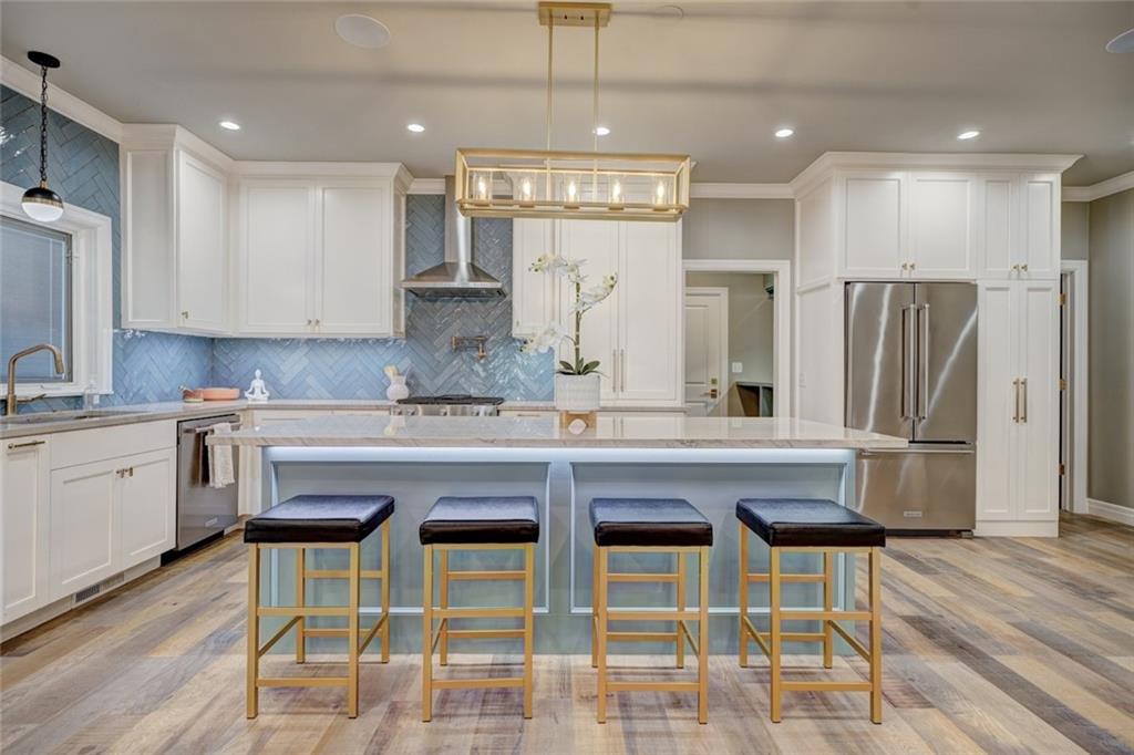 1201 Glenbrook Drive Unit: 1