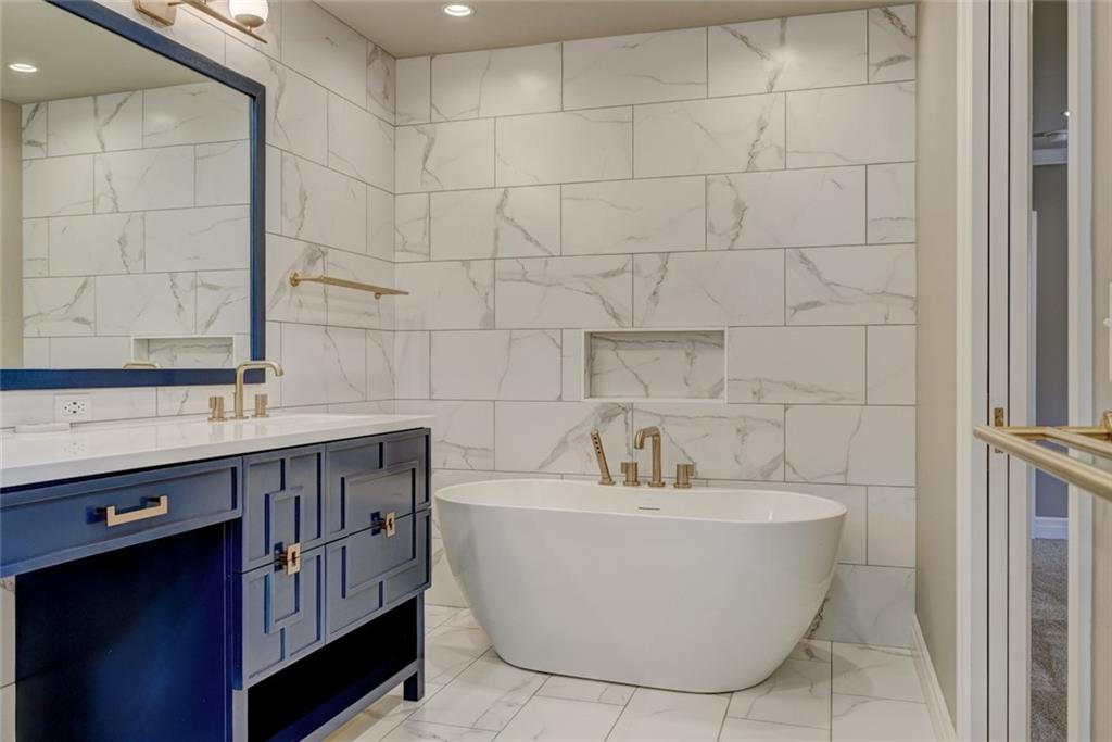 1201 Glenbrook Drive Unit: 1