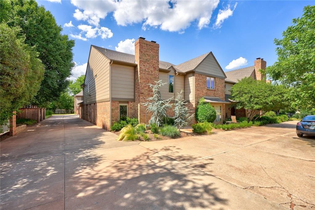 1201 Glenbrook Drive Unit: 1