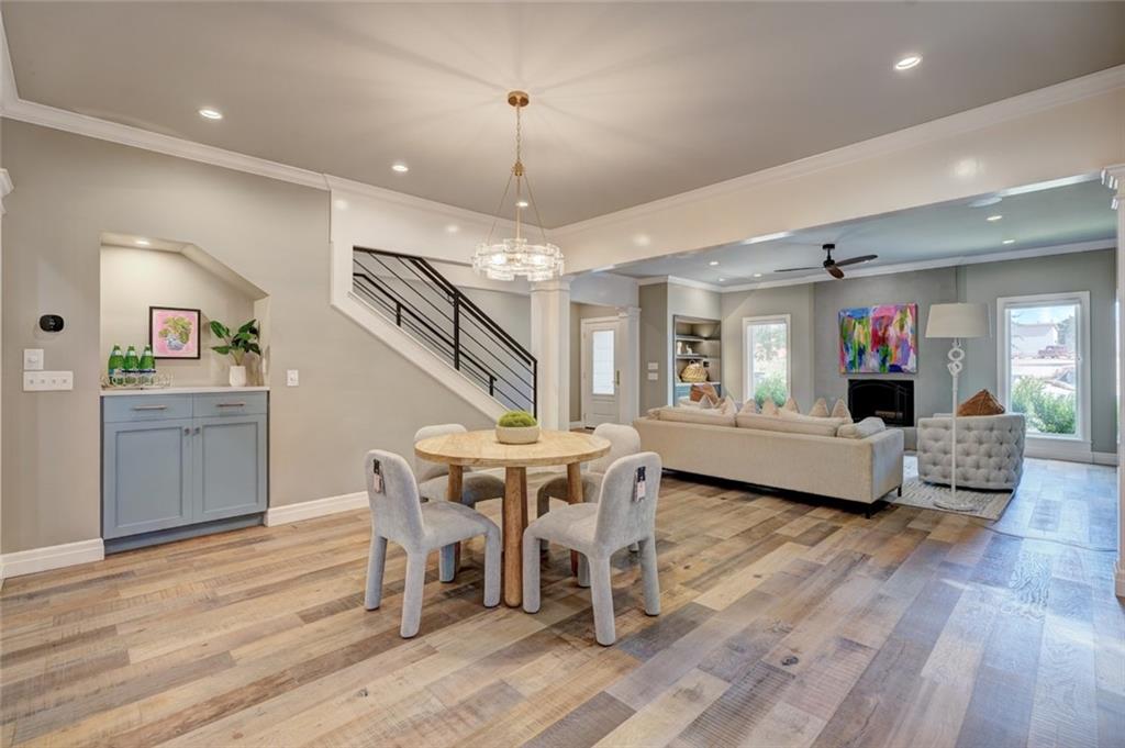 1201 Glenbrook Drive Unit: 1