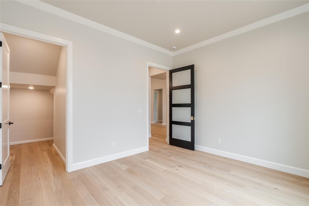 15016 Annecy Boulevard