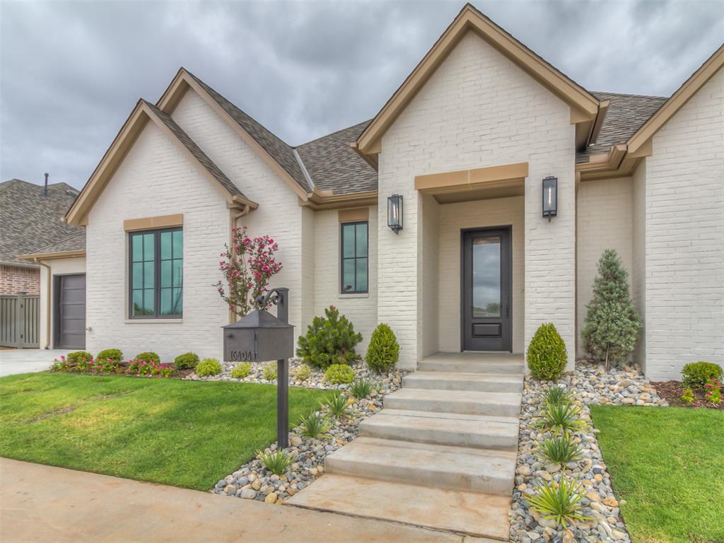 16404 Burgundy East Drive