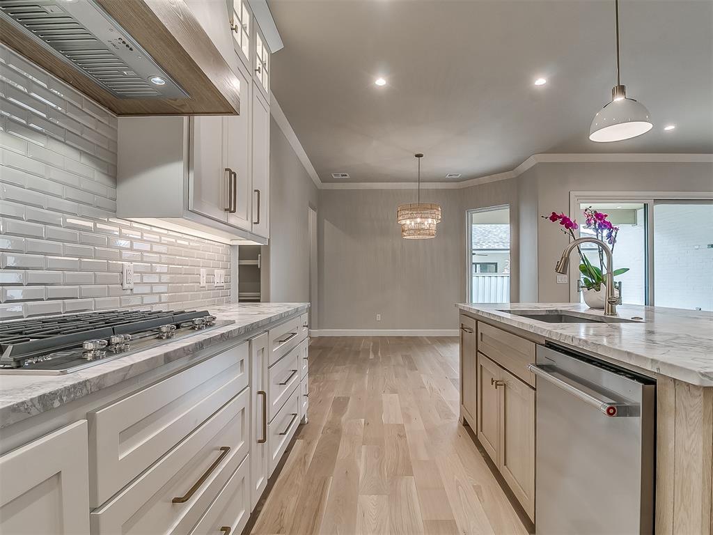 16404 Burgundy East Drive