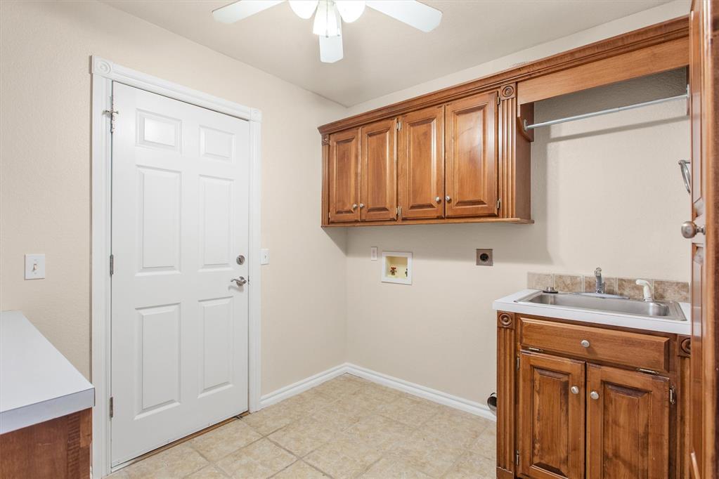 121 Key Drive