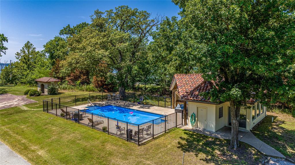 452738 Hermosa Drive