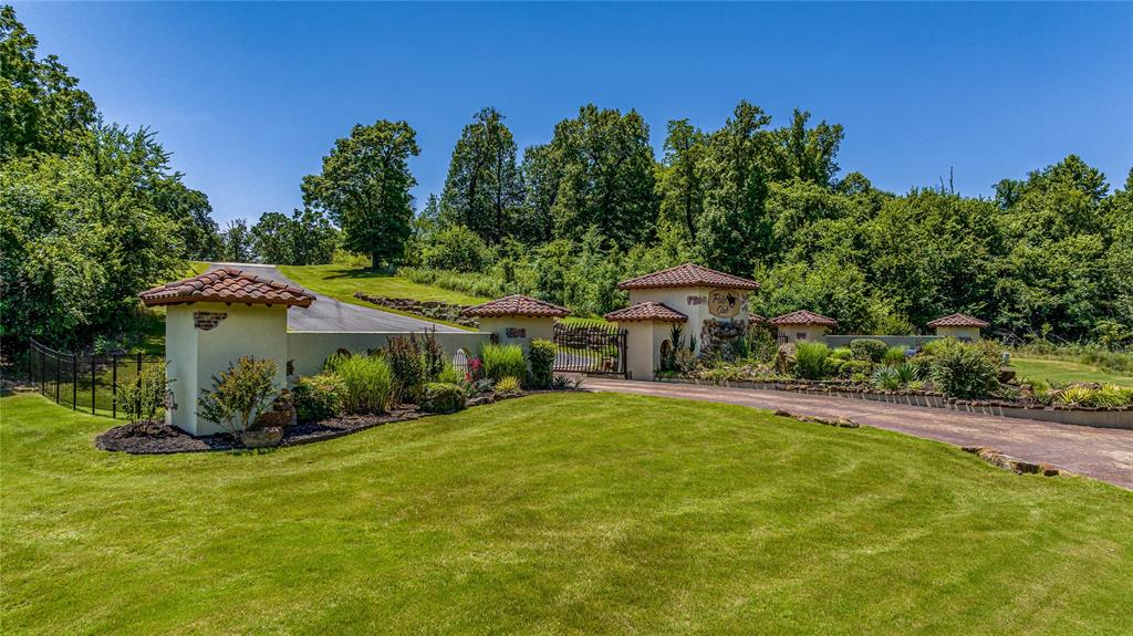 452738 Hermosa Drive