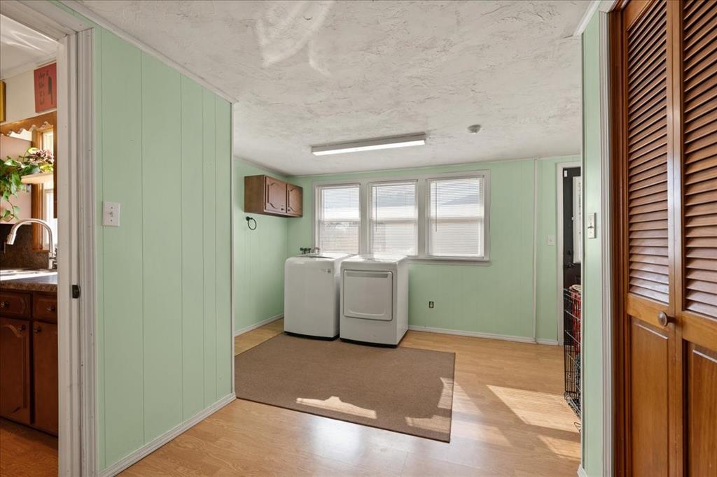 1623 W Washington Avenue