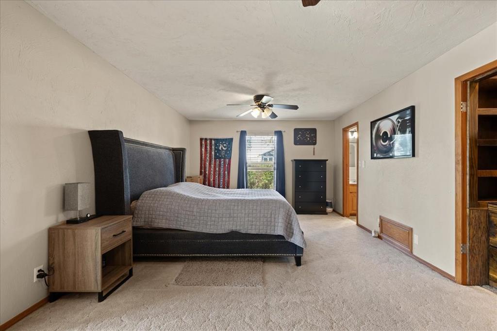 1623 W Washington Avenue