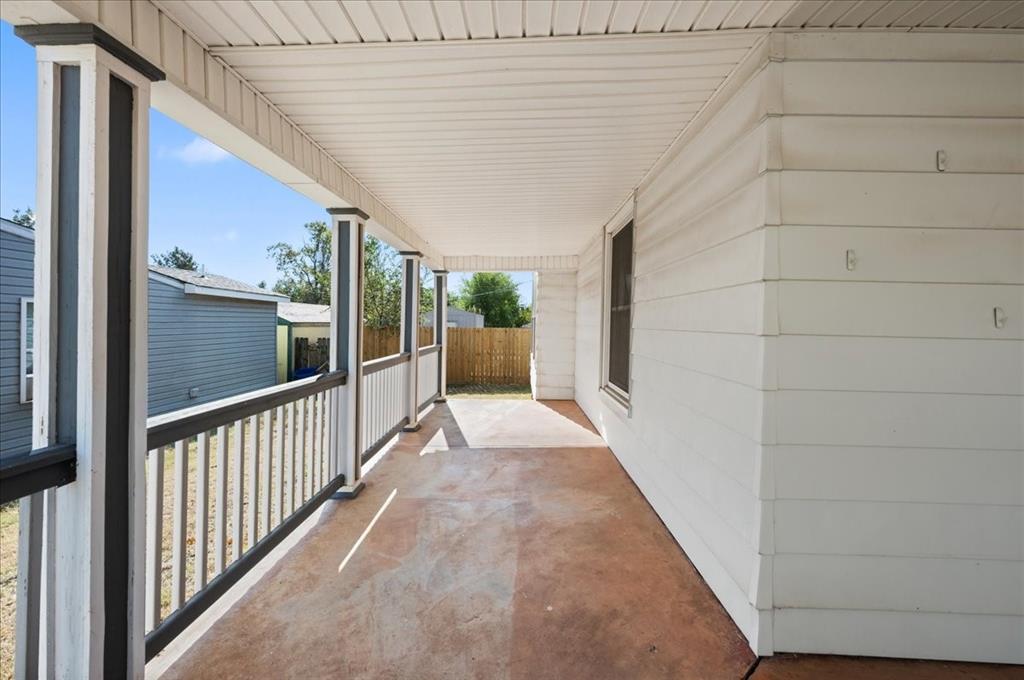 1623 W Washington Avenue