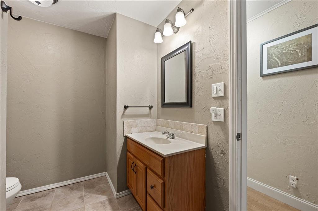 1623 W Washington Avenue