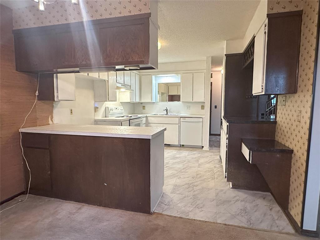 5812 Hefner Village Court