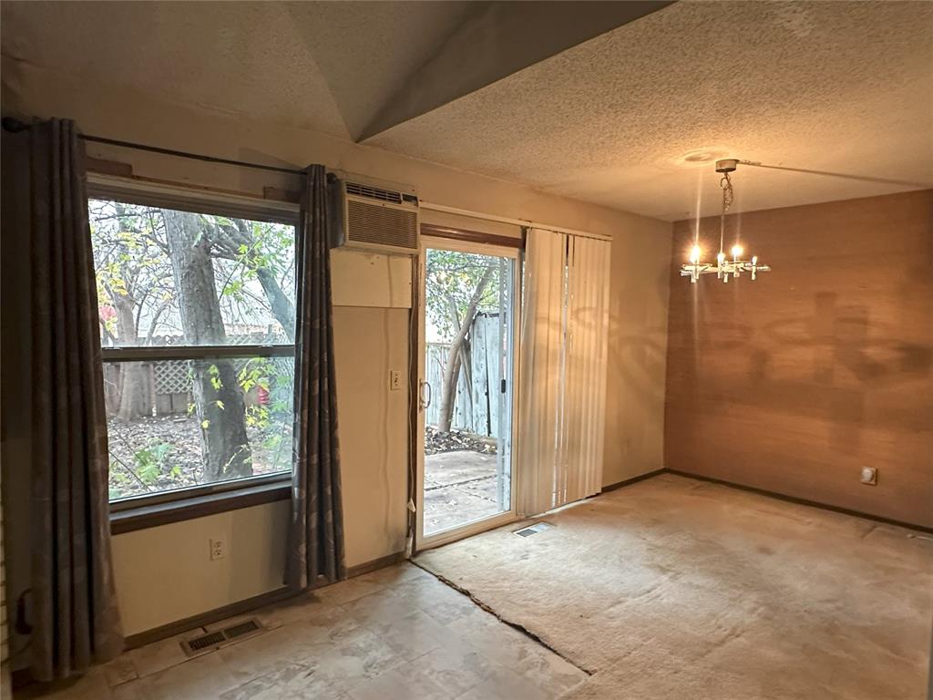 5812 Hefner Village Court