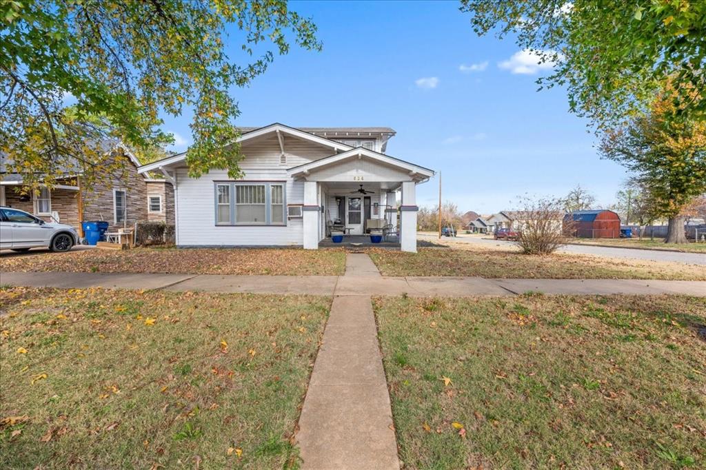624 E Mansur Avenue