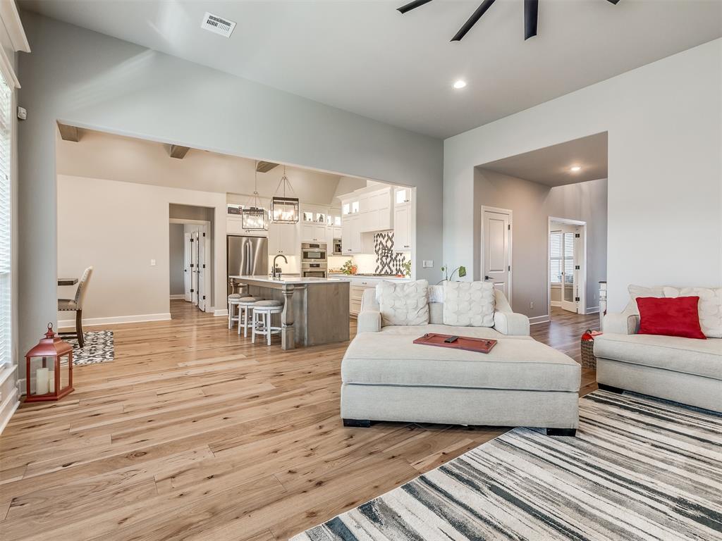 8616 Maple Creek Drive