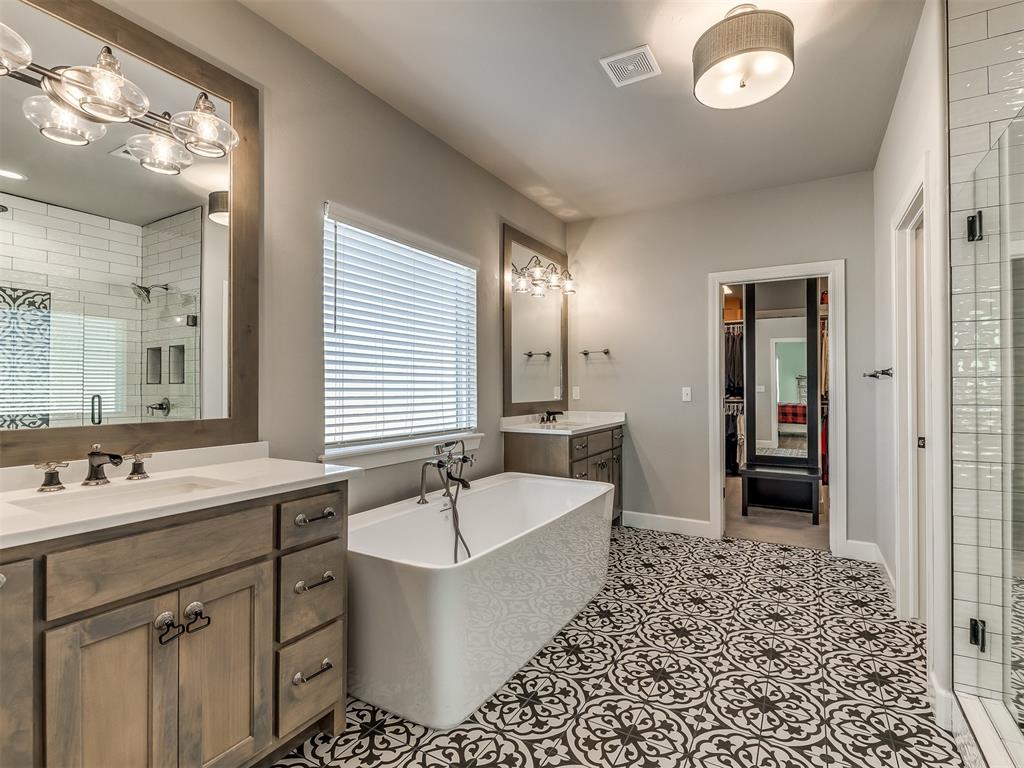 8616 Maple Creek Drive