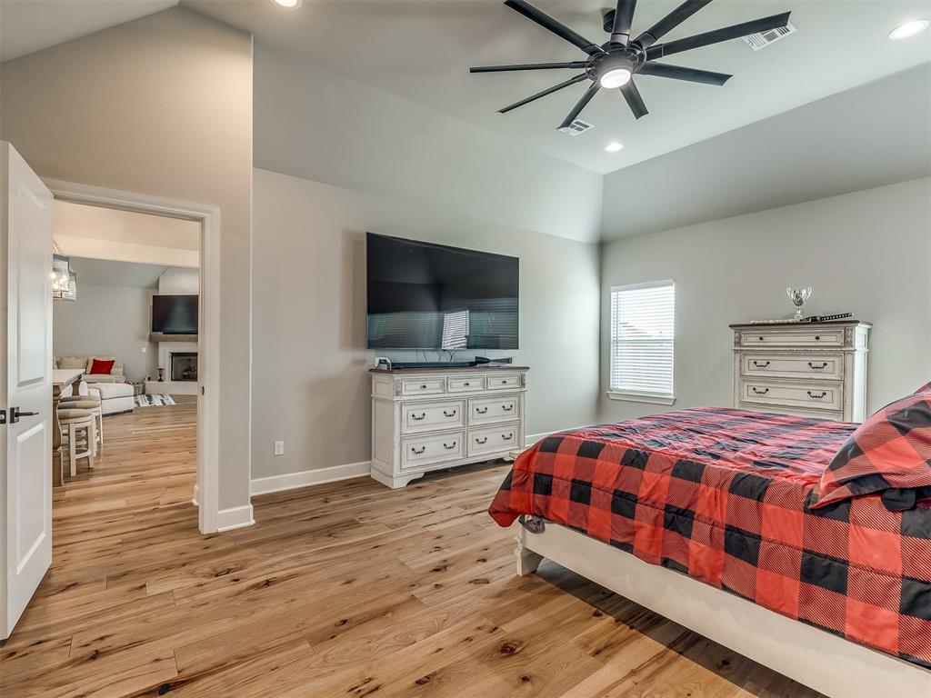 8616 Maple Creek Drive