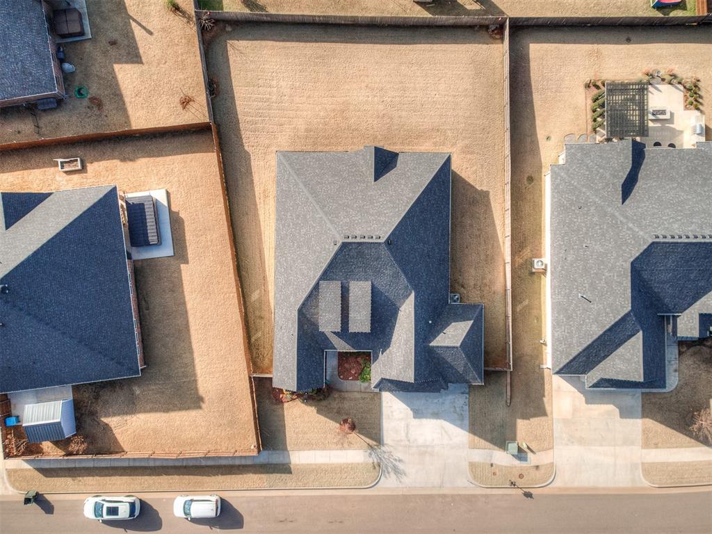 8616 Maple Creek Drive