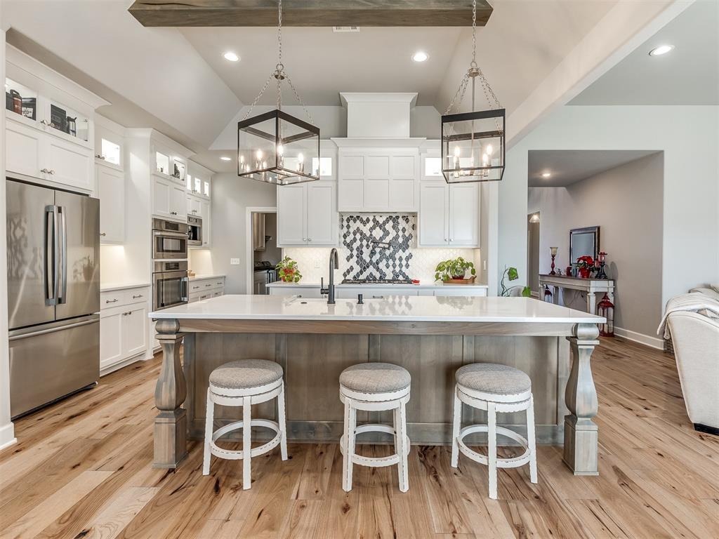 8616 Maple Creek Drive