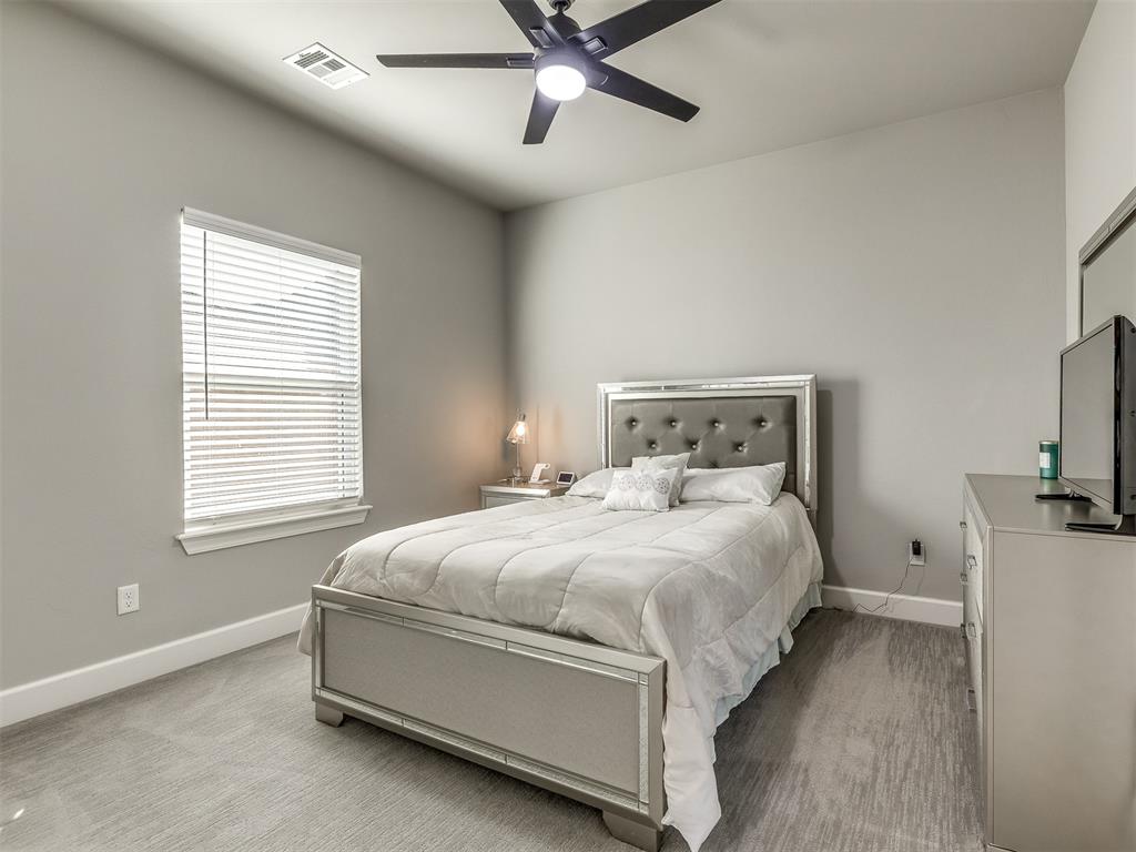 8616 Maple Creek Drive