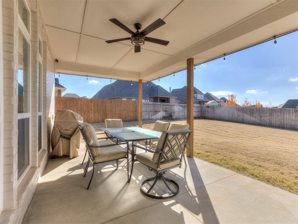 8616 Maple Creek Drive