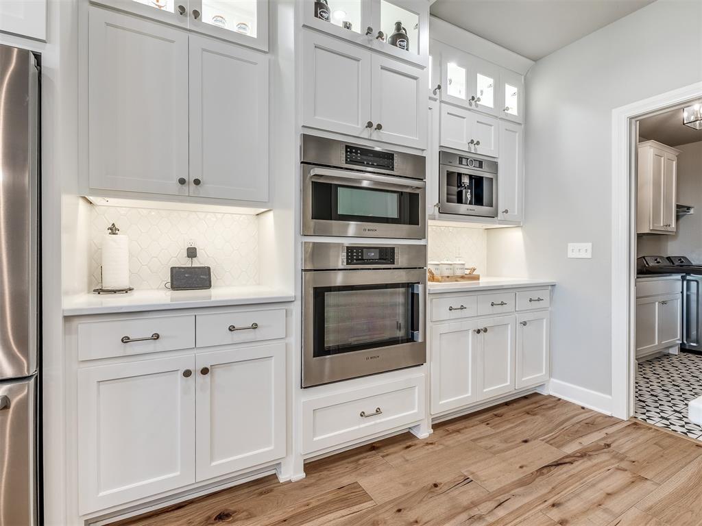 8616 Maple Creek Drive