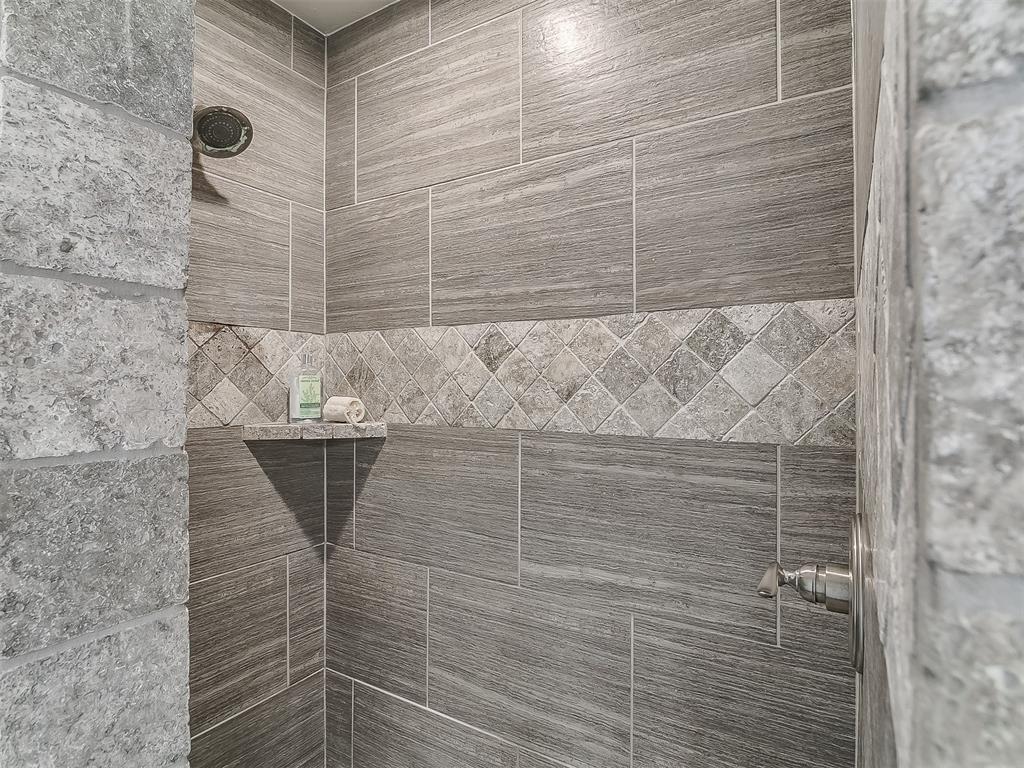 8504 NW 128th Terrace