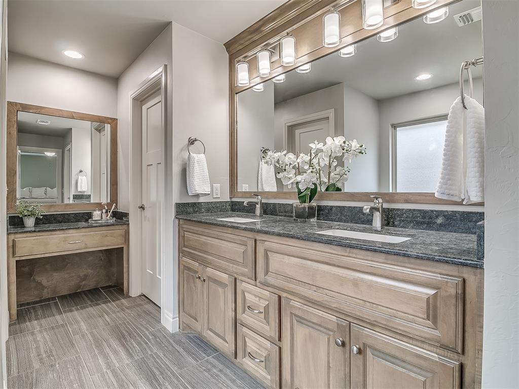 8504 NW 128th Terrace