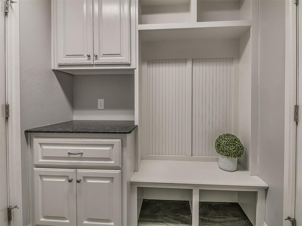 8504 NW 128th Terrace