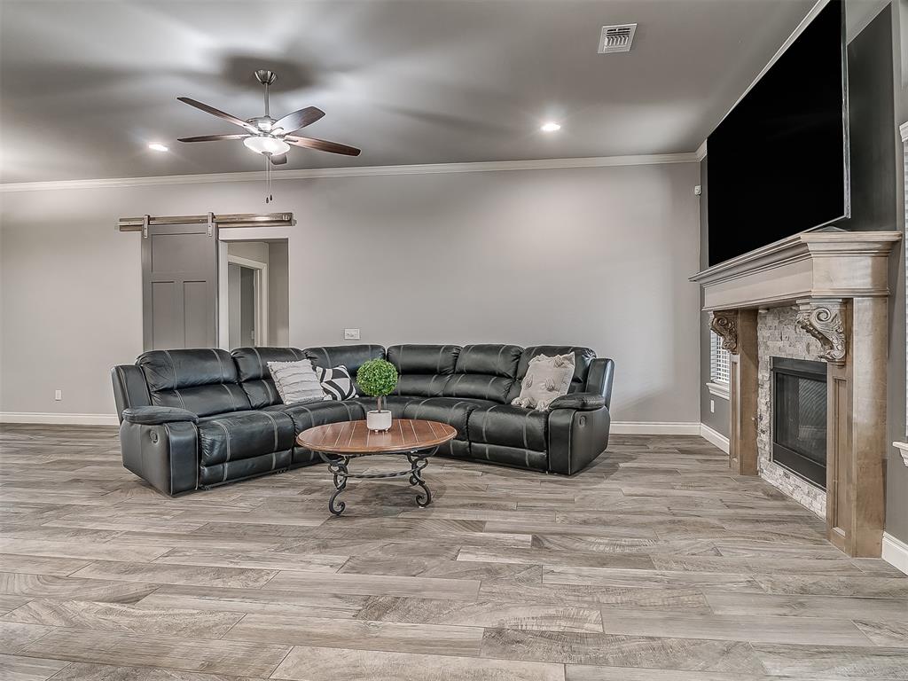 8504 NW 128th Terrace