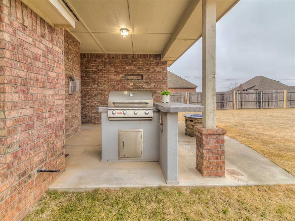 8504 NW 128th Terrace