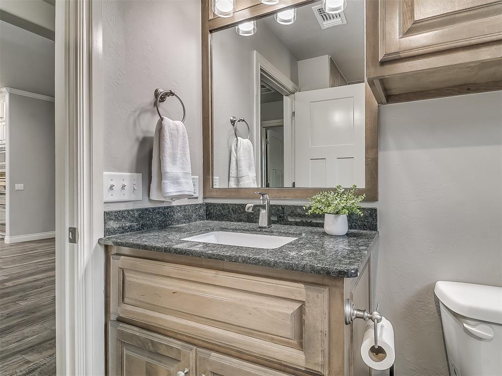 8504 NW 128th Terrace